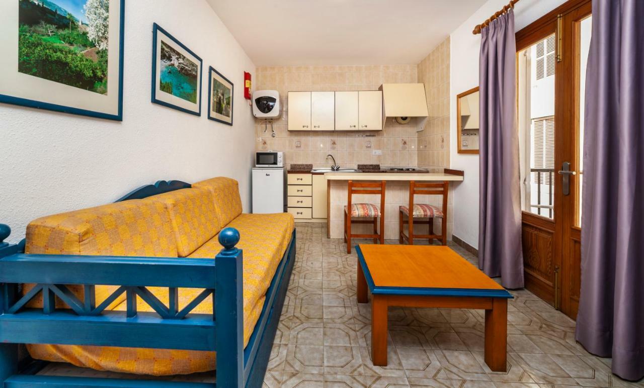 Apartamentos Charlys Can Picafort Can Picafort  Exteriér fotografie
