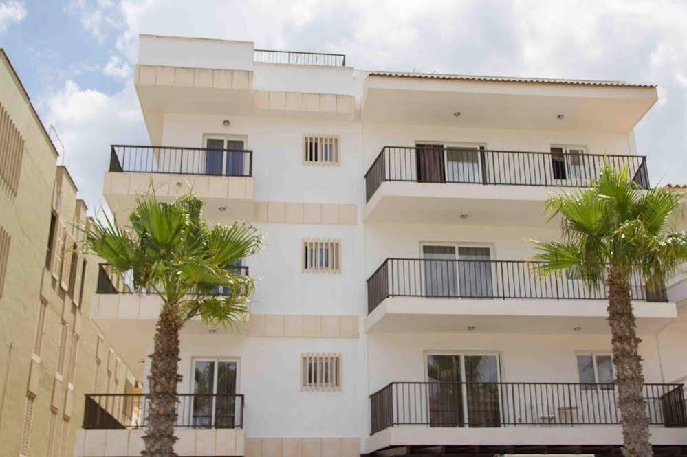 Apartamentos Charlys Can Picafort Can Picafort  Exteriér fotografie
