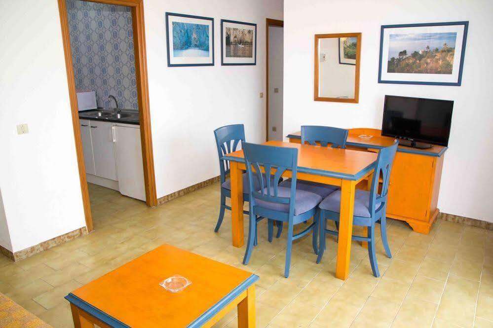 Apartamentos Charlys Can Picafort Can Picafort  Exteriér fotografie