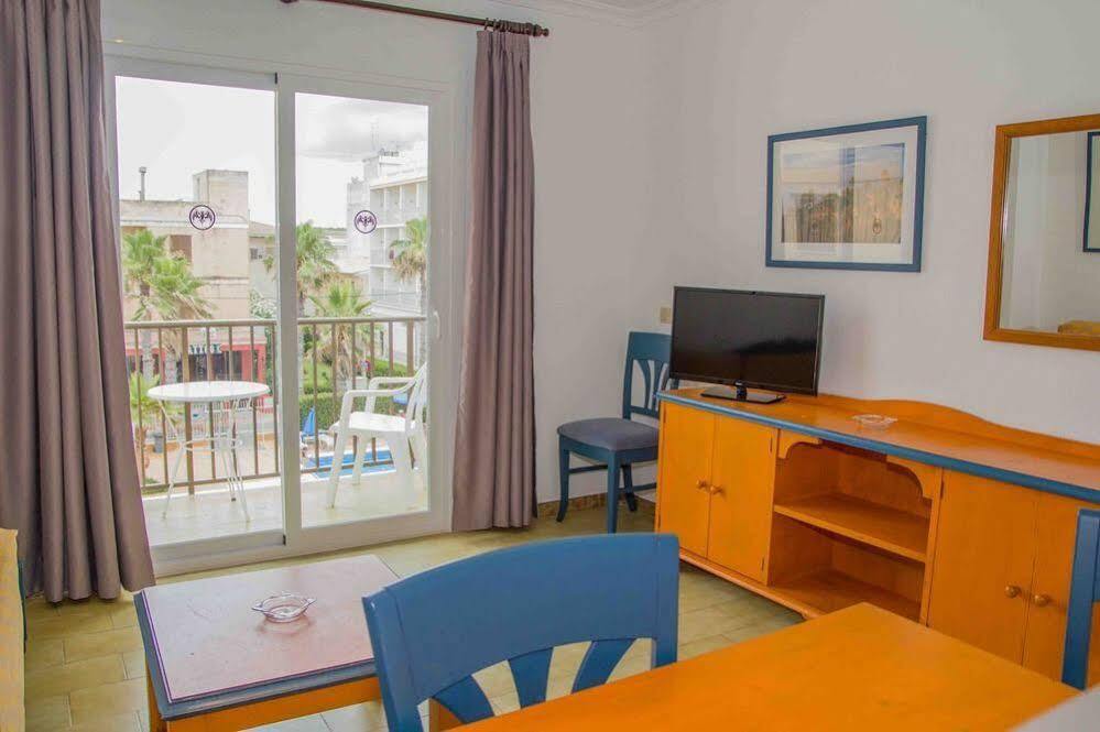 Apartamentos Charlys Can Picafort Can Picafort  Exteriér fotografie